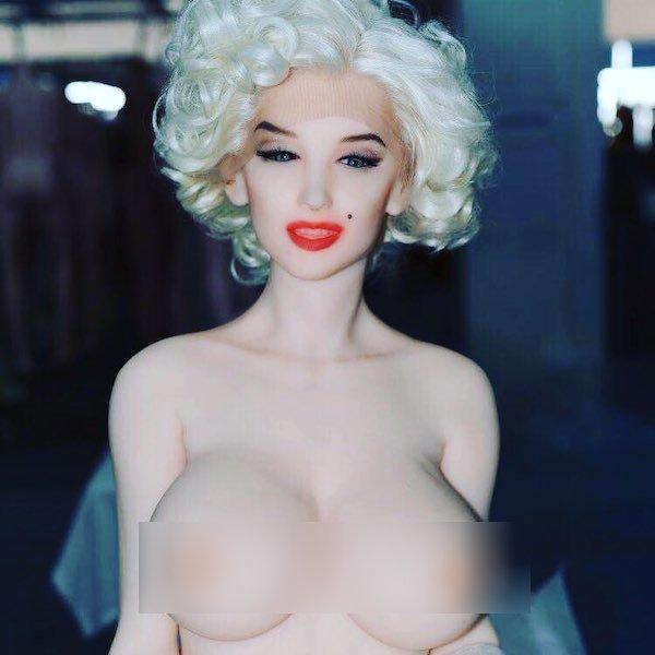How to carry my solid sex dolls - lovedollshops.com