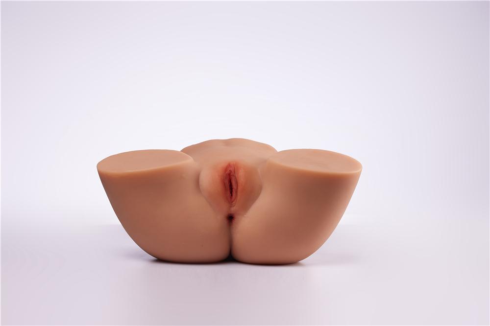Irontech Doll Torso 24cm Sexy Silicone Small Ass - lovedollshops.com
